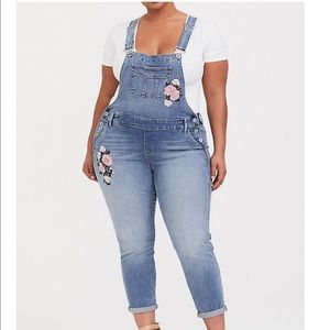 Torrid Crop Overall - Vintage Stretch Medium Wash